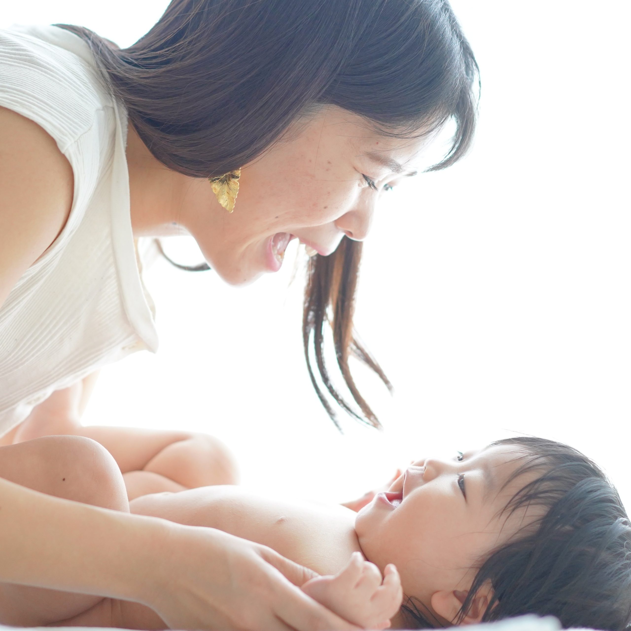 東京,豊洲,木場,辰巳,潮見,ベビーマッサージ,ベビーマッサージ教室,おくるみ,おくるみタッチケア,東京ベビーマッサージ教室,東京おくるみタッチケア教室,マタニティー,妊娠中から楽しめる教室,赤ちゃんと習い事,初めての子育て,育児休暇中の習い事,育休中,ママの資格取得,ママの習い事,スキルアップ,しろもんのおうち,ママフォトグラファー,ベビー系資格取得スクール